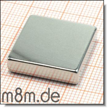 Magnetquader 20 x 20 x 5 mm, vernickelt